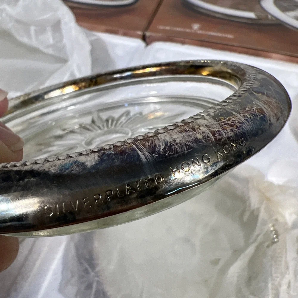 Olde Chelsea Silversmiths Silver plated Glass Coasters Set Of 8 Open Box - Read!